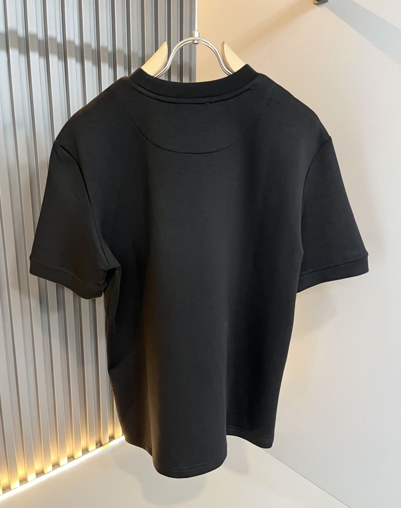 H**me5 t-shirt